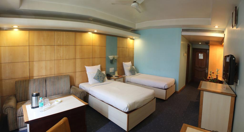 Hotel Grand International Rāipur Exterior foto